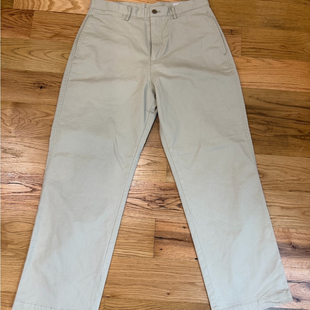 GAP Men's Light Khaki Chinos